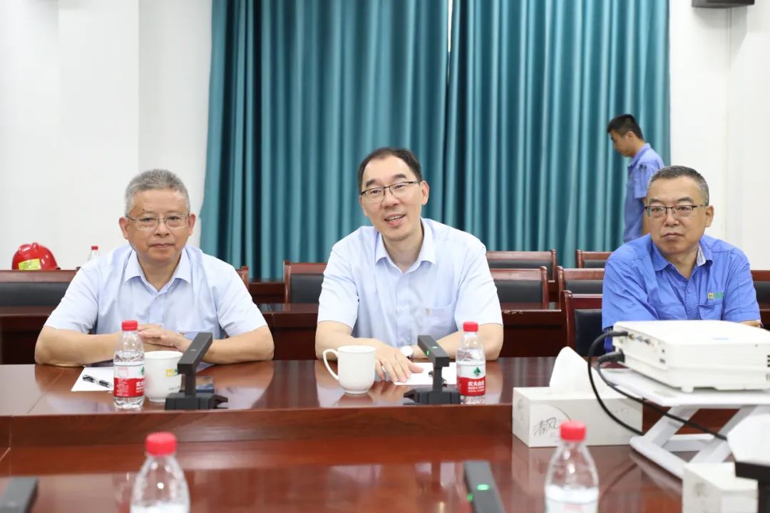 中海石油氣電集團(tuán)到訪海南礦業(yè)2.jpg