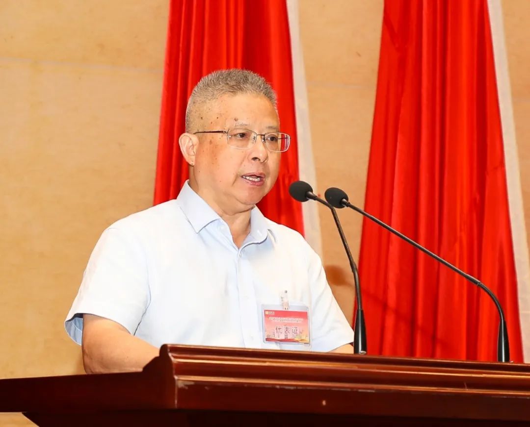 海南礦業(yè)召開第四屆職工代表大會第一次會議3.jpg