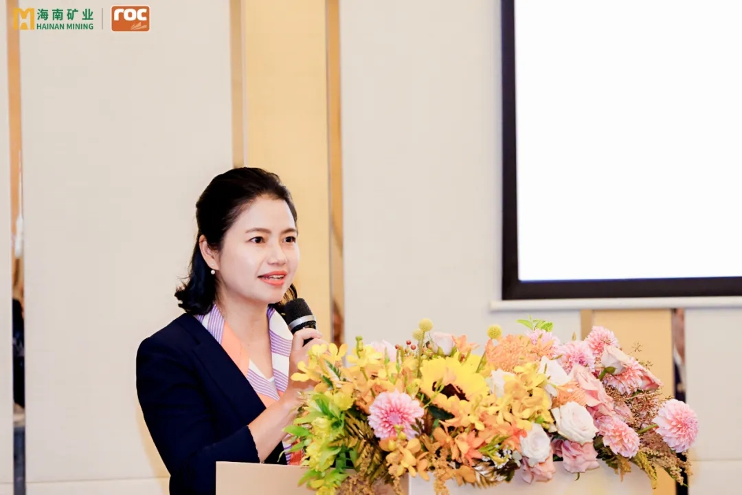 海南礦業(yè)舉行油氣業(yè)務(wù)專題投資者交流活動1.jpg